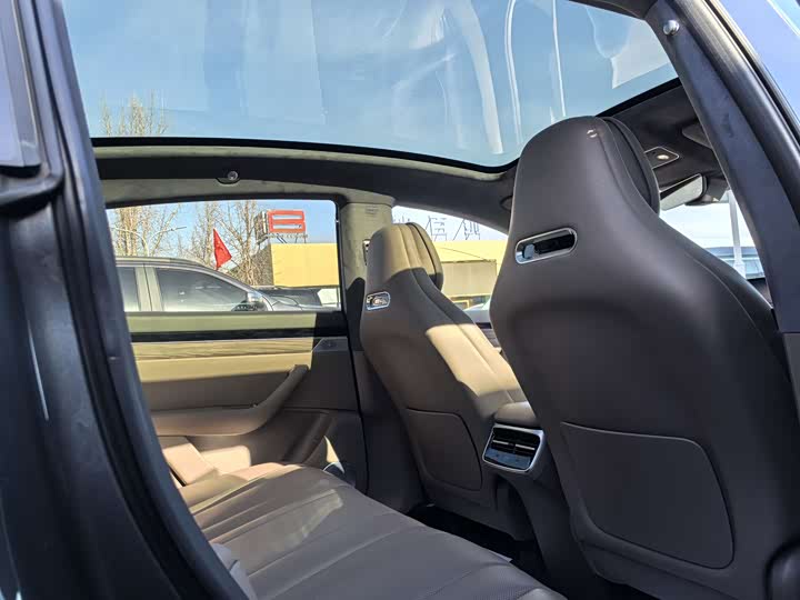 Luxeed R7 2025 2025款 增程 251km Max