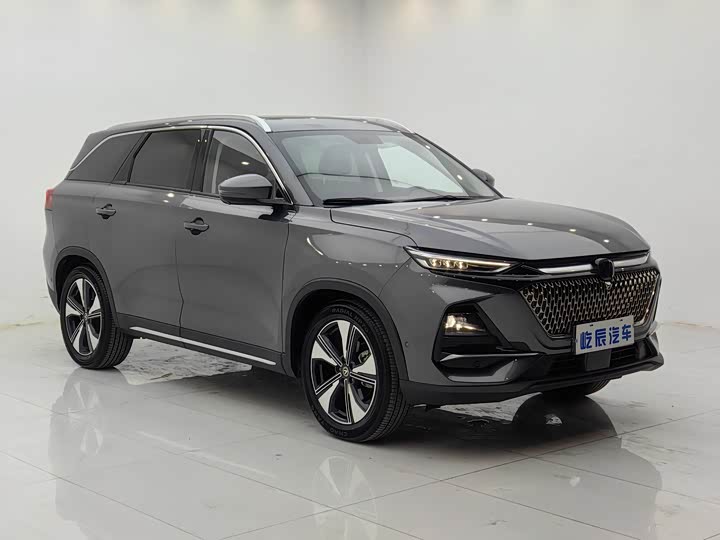 Changan X7 Plus 2024 2024款 1.5T 自动尊耀型 7座