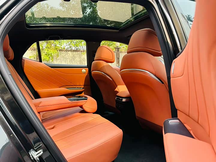 Changan Qiyuan (Nevo) E07 2025 2025款 纯电 四驱 90kWh Ultra高性能版