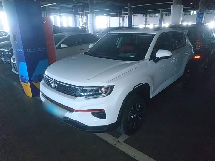 Changan CS35 Plus 2022 2022款 1.6L 手动豪华版