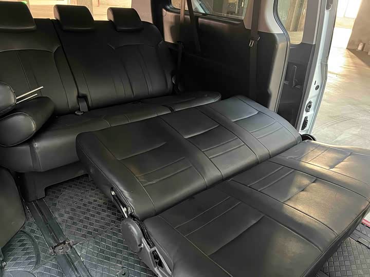 Maxus G10 2021 2021款 2.0T 手动精英版 柴油 7座