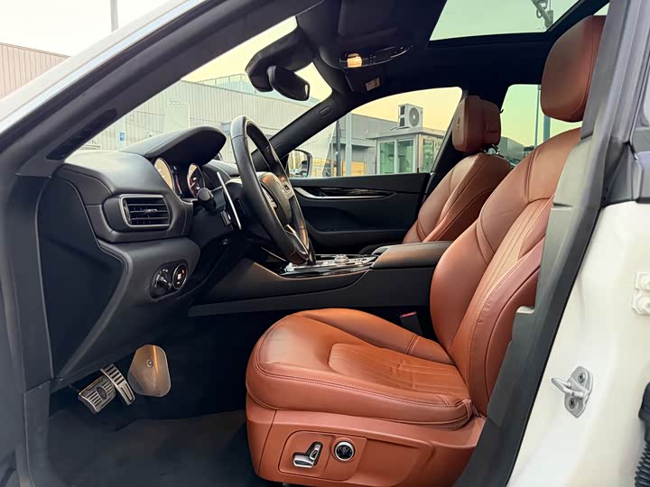 Maserati Levante 2022 2022款 2.0T GT锋芒版