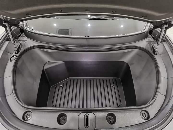 Avatr 11 2023 2023款 鸿蒙 90度 后驱版