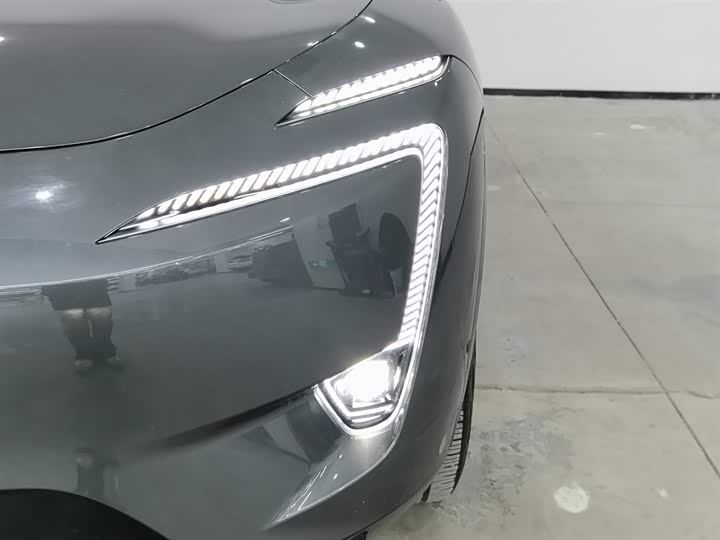 Avatr 11 2023 2023款 鸿蒙 90度 后驱版