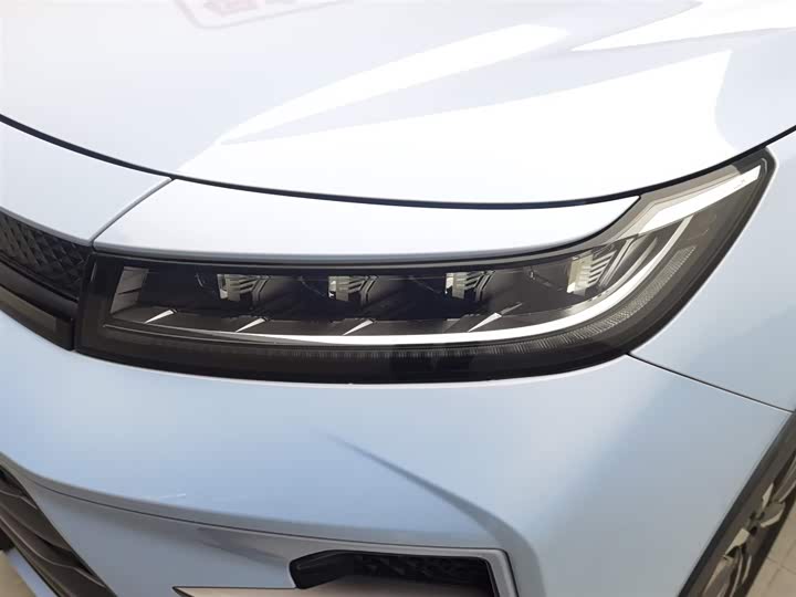 Exeed LX C-DM Hybrid 2022 2022款 1.5TCI-DHT 105KM乘风起版