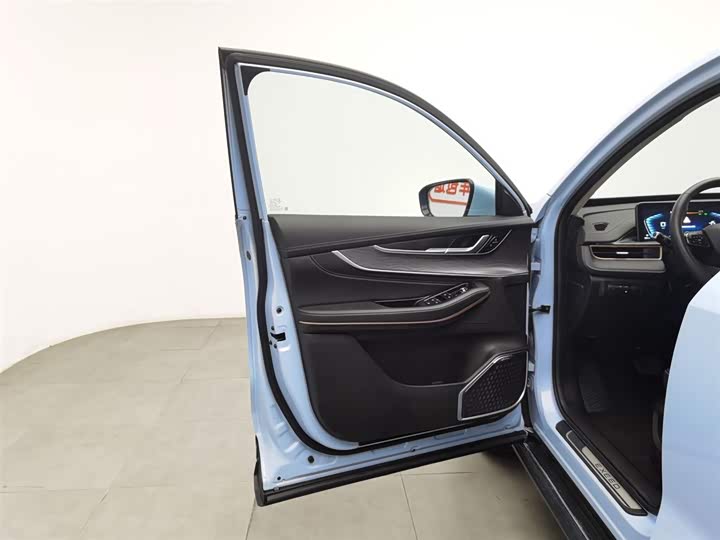 Exeed LX C-DM Hybrid 2022 2022款 1.5TCI-DHT 105KM乘风起版