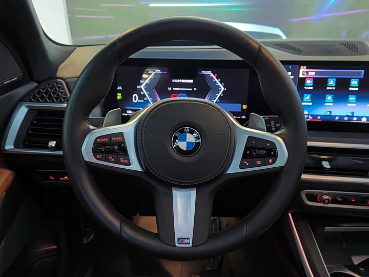 BMW X7 2024 2024款 xDrive40i 尊享型M运动套装