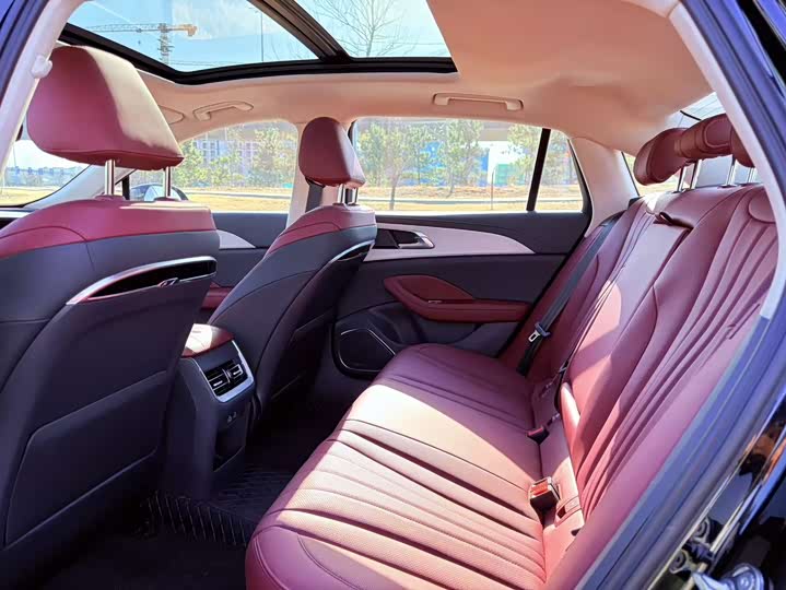 Hongqi H5 2025 2025款 2.0T 自动旗享版