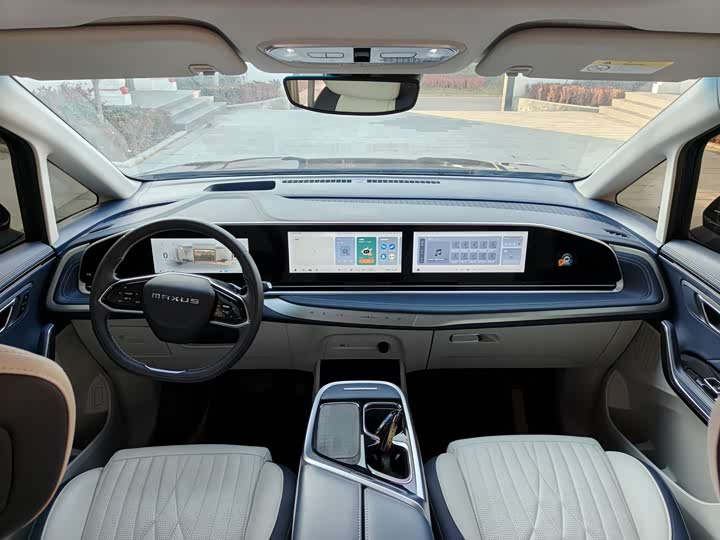 Maxus G90 2023 2023款 2.0T 星云七座版