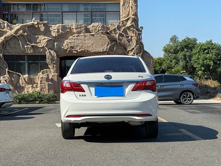 2020 BYD F3