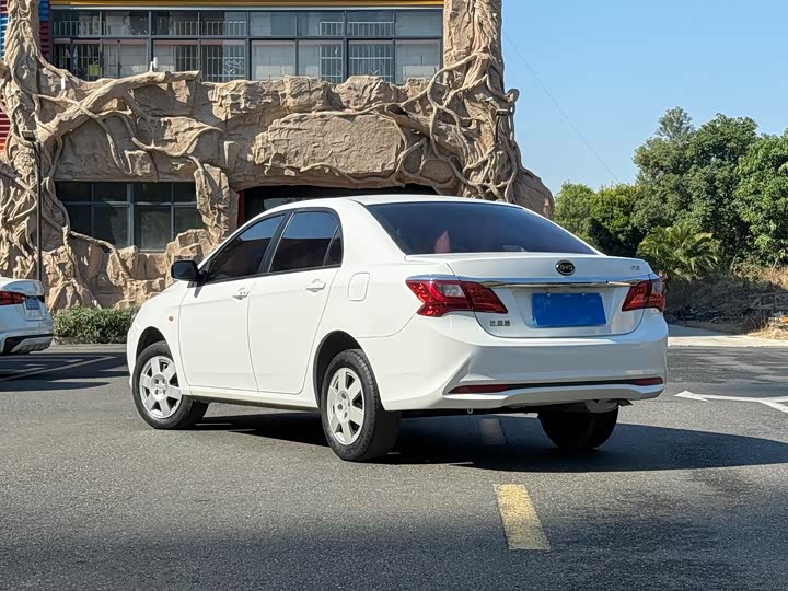 2020 BYD F3