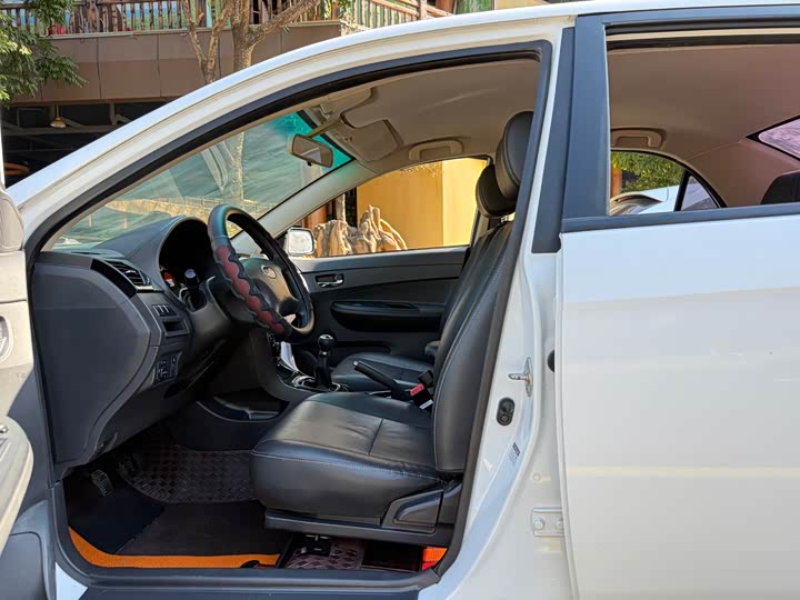 BYD F3 2020 2020款 1.5L 手动经典型