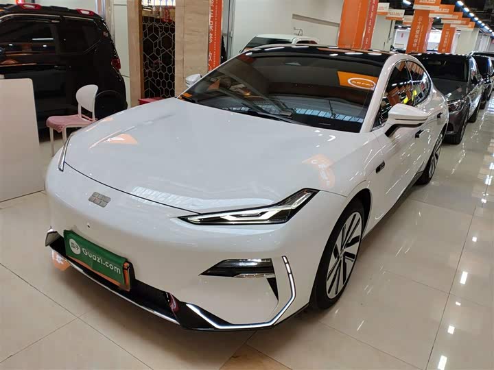 Geely Galaxy E8 2024 2024款 550km 后驱MAX