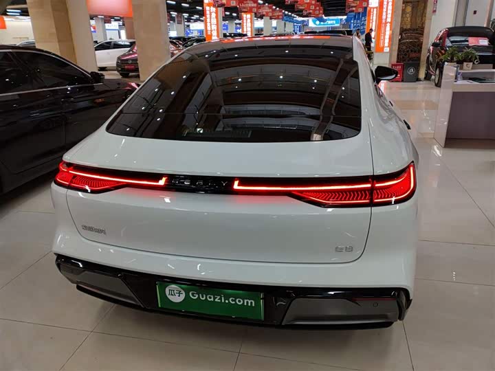 Geely Galaxy E8 2024 2024款 550km 后驱MAX