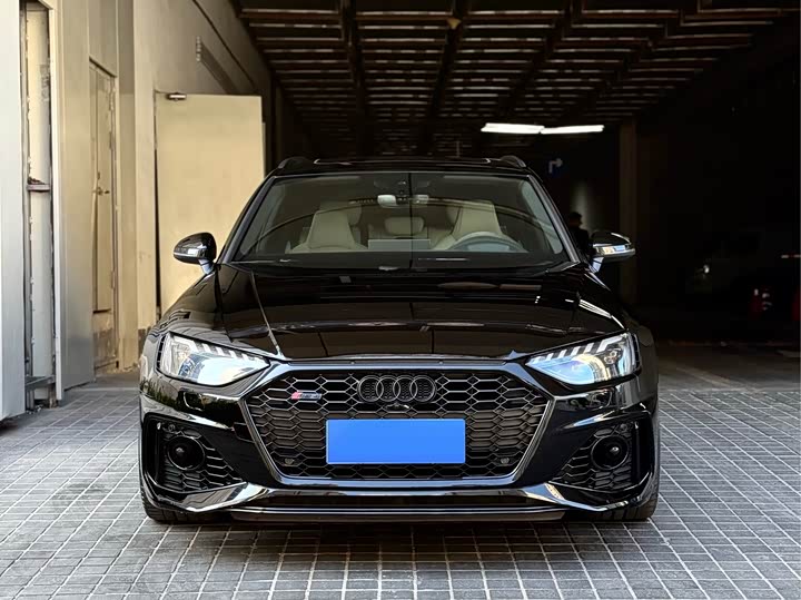 Audi RS 4 2021 2021款 RS4 Avant 黑曜版