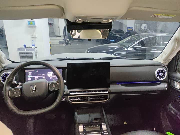 Tank 300 Hybrid 2025 2025款 Hi4-T 37.1kWh