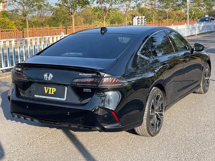 Honda Inspire 2025 2025款 260TURBO 典雅版