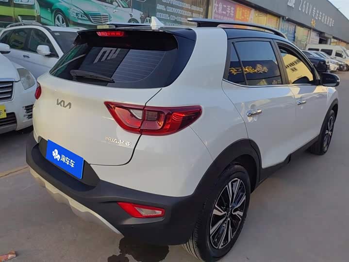 Kia KX1 2021 2021款 1.4L CVT天窗款