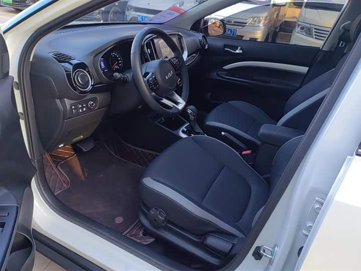 Kia KX1 2021 2021款 1.4L CVT天窗款