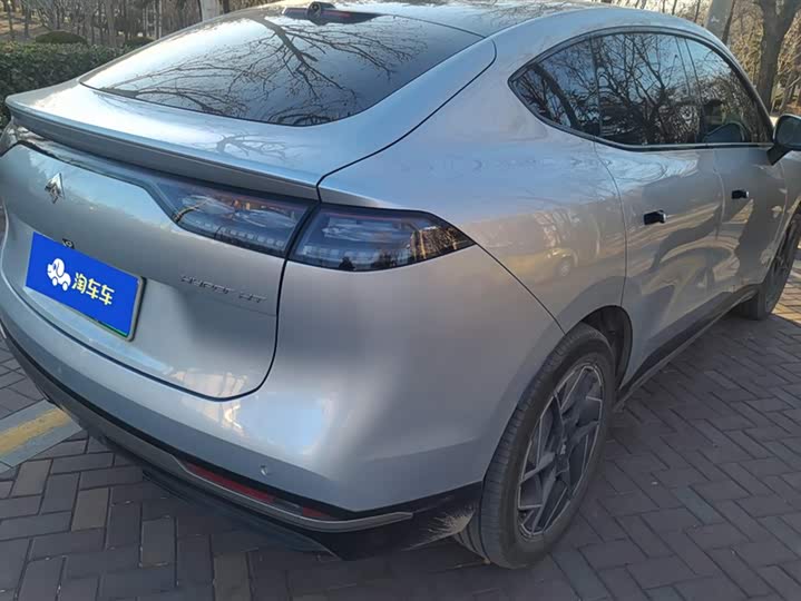 GAC Hyptec HT 2023 2023款 670 后驱特高压版