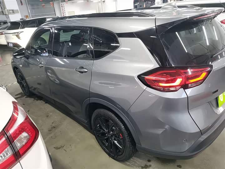 Chevrolet Orlando 2020 2020款 轻混 Redline 530T 自动纵享版（5+2款）