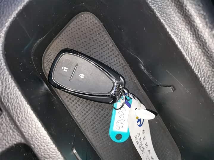 Chevrolet Orlando 2020 2020款 轻混 Redline 530T 自动纵享版（5+2款）