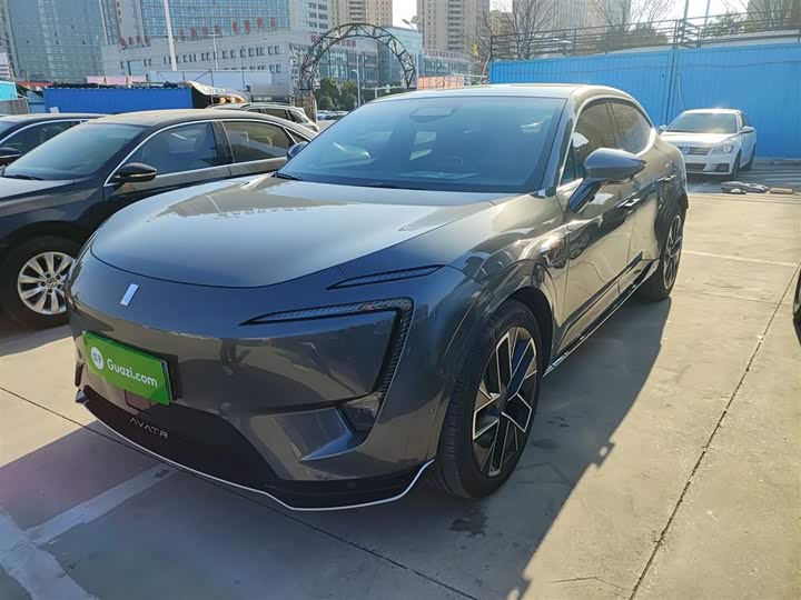 Avatr 11 2024 2024款 580 三激光四驱奢享版