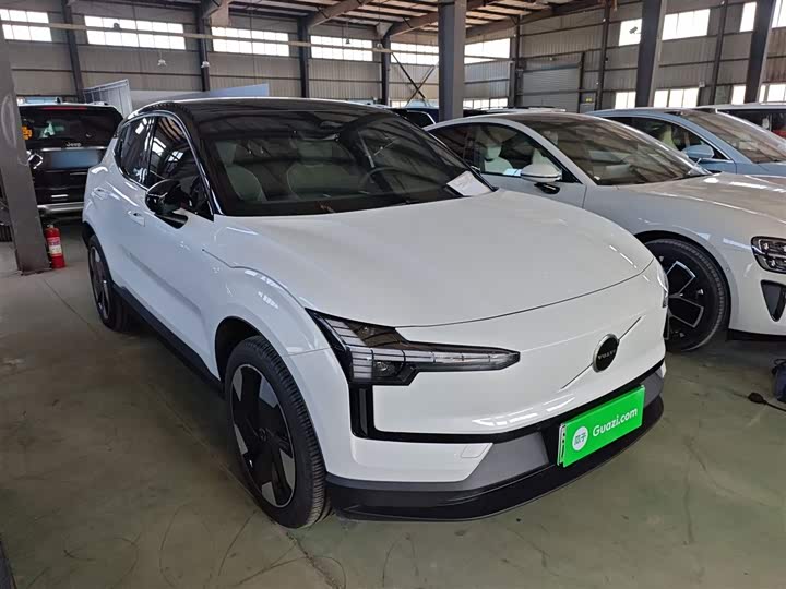 Volvo EX30 2025 2025款 后驱长续航版 Plus