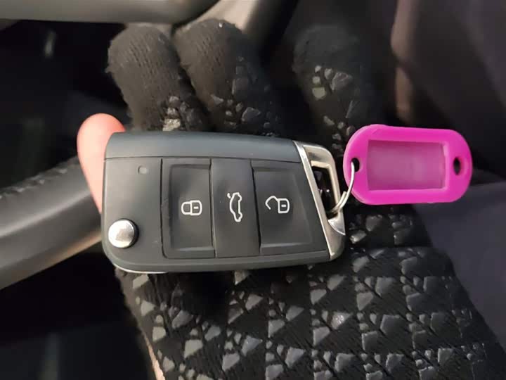 Volkswagen Magotan 2025 2025款 众享款 280TSI DSG舒适型