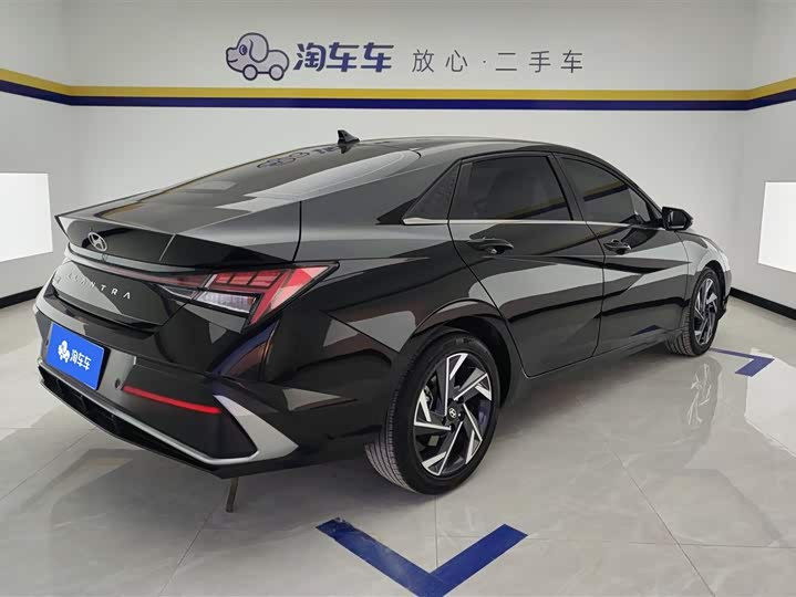 Hyundai Elantra N line 2023 2023款 1.5L CVT LUX尊贵版