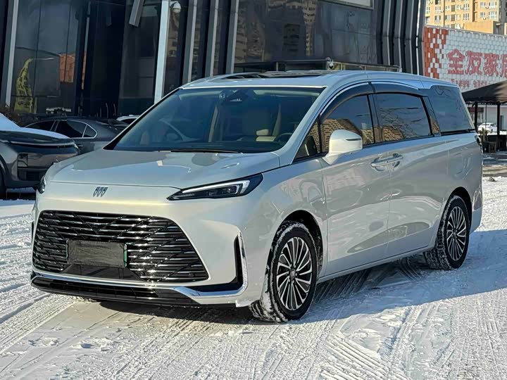 Buick GL8 Hybrid 2025 2025款 陆尚 尊享版 7座