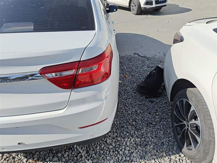 Geely Vision 2020 2020款 改款 1.5L 手动亚运版