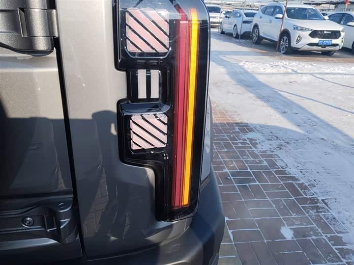 BAIC Beijing BJ40 Hybrid 2025 2025款 进阶版