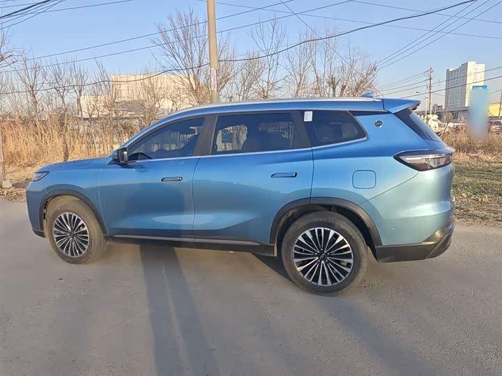 Chery Tiggo 8 Plus C-DM 2025 2025款 1.5T 116km 尊贵型 5座