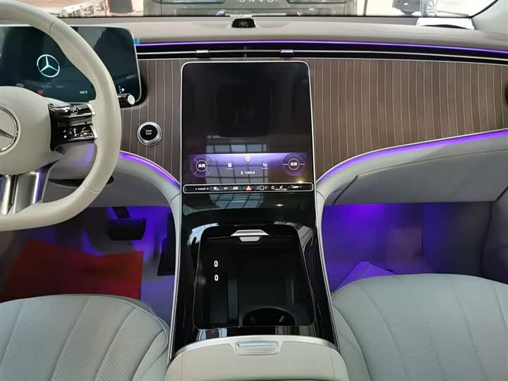 Mercedes-Benz EQE SUV 2023 2023款 350 4MATIC 先锋版