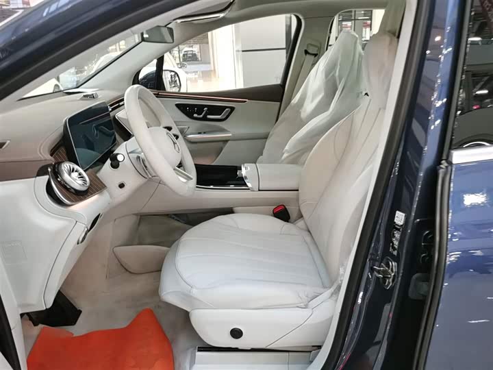 Mercedes-Benz EQE SUV 2023 2023款 350 4MATIC 先锋版