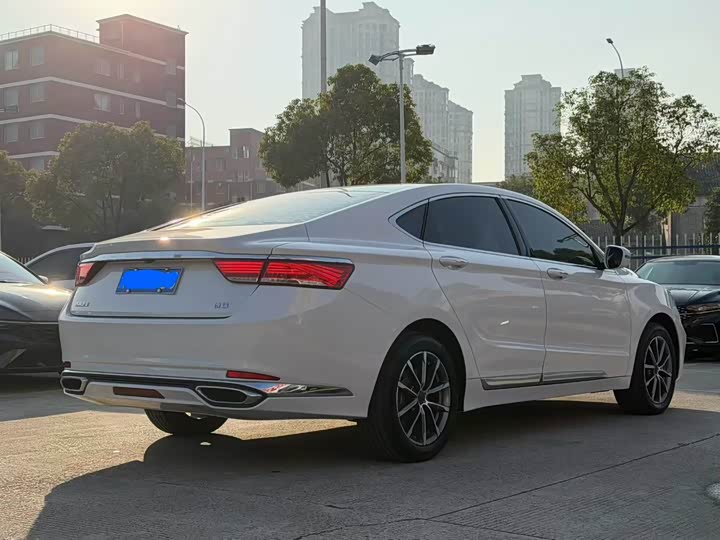 Geely Emgrand GT 2021 2021款 1.8T 领航版+