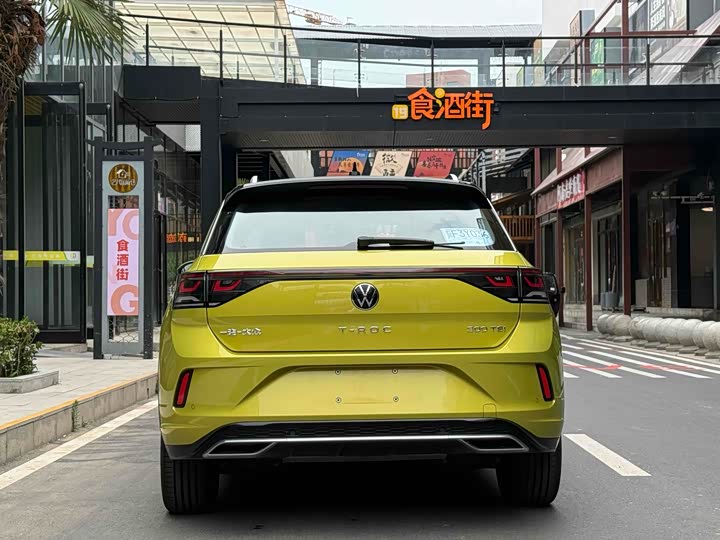 Volkswagen T-Roc 2023 2023款 300TSI DSG两驱星光版