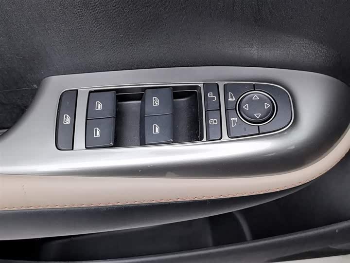 BYD Dolphin 2025 2025款 420km 自由版