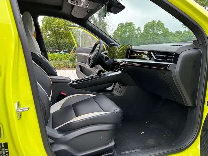 MG Motor 5 Scorpio 2022 2022款 1.5T Trophy运动旗舰版