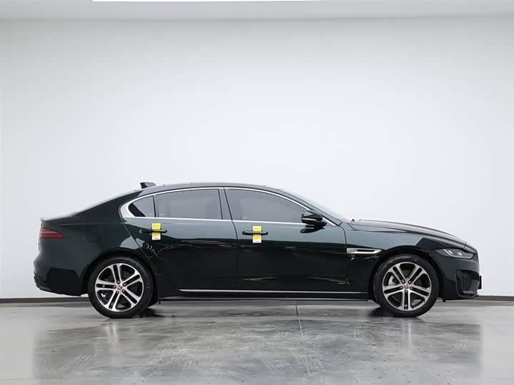 Jaguar XE L 2024 2024款 2.0T 250PS R-DYNAMIC S进取运动版