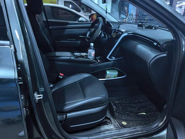 Hyundai Tucson L 2023 2023款 途胜L 1.5T 自动两驱DLX豪华版