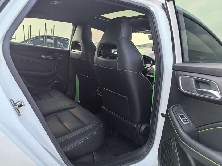MG Motor 6 2023 2023款 1.5T XLINE 猎鲨版