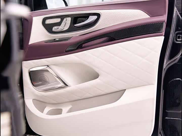 Mercedes-Benz Vito 2024 2024款 2.0T 精英版 7座