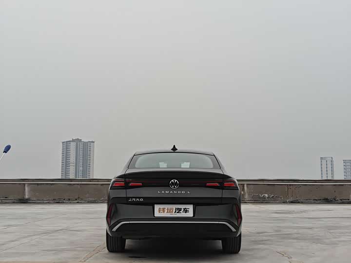 Volkswagen Lamando L 2026 2026款 凌渡L 300TSI 凌风版