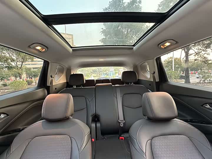 Chevrolet Orlando 2020 2020款 轻混 Redline 530T 自动耀享版（5+2款）