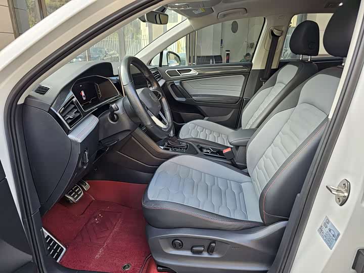 Volkswagen Tiguan X 2022 2022款 330TSI 两驱越享版