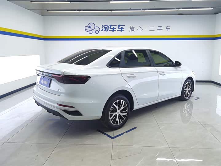 Geely Emgrand 2025 2025款 第4代 1.5L CVT星耀版