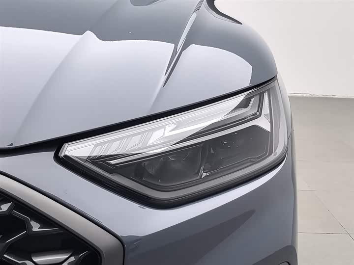 Audi Q5L Sportback 2022 2022款 40 TFSI RS套件燃速型