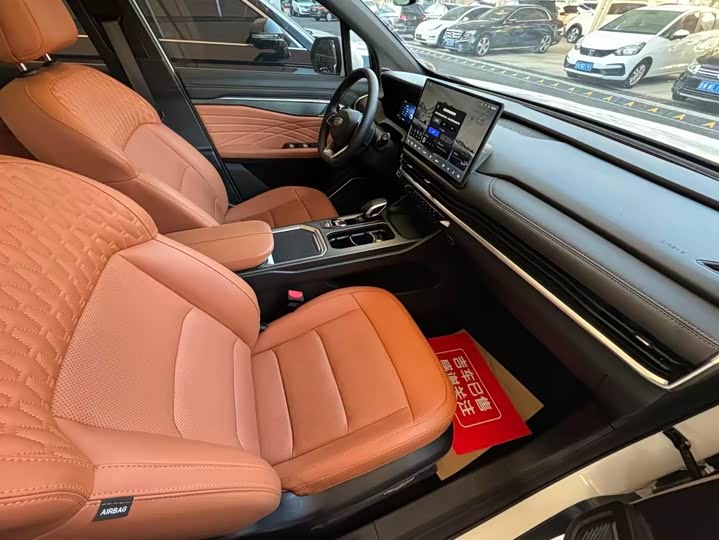 Geely Okavango L 2024 2024款 2.0T DCT旗舰型